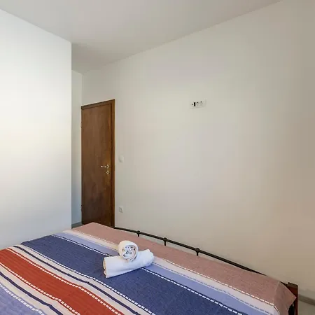 度假居 Family Friendly House With A Swimming Pool Podstrana, Split - 21718 珀德垂那