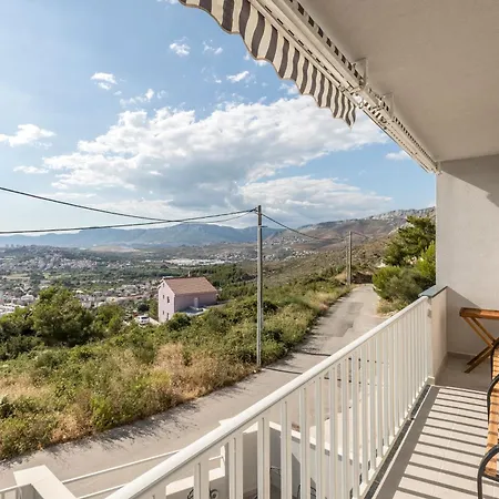 Family Friendly House With A Swimming Pool Podstrana, Split - 21718 度假居
