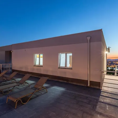 Family Friendly House With A Swimming Pool Podstrana, Split - 21718 *